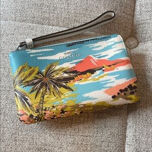 NWT Coach Hawaiian Print Corner Zip Wristlet